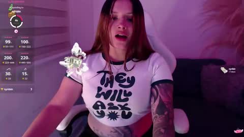 noah_white3 online show from October 31, 2025, 4:02 am