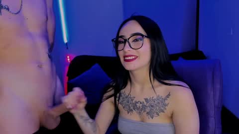 Noahandmegan online show from December 30, 2024, 5:23 pm