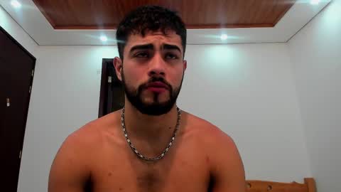 LIAM- noah online show from October 30, 2025, 1:12 pm