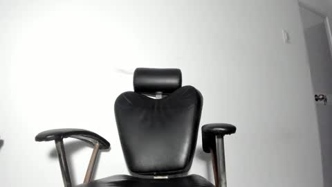 noahcogido online show from January 28, 2025, 10:23 pm