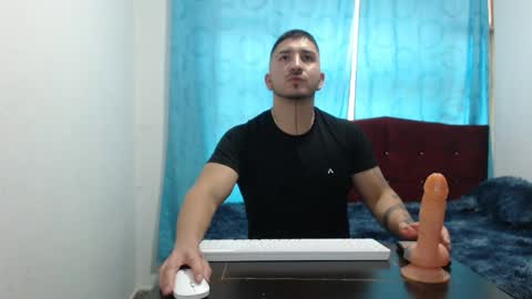 noahmurillo online show from May 21, 2026, 6:04 pm