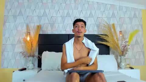 Snapshot of noahosorio chatting on March 27, 2026, 7:02 pm Noah online show from March 27, 2026, 7:02 pm