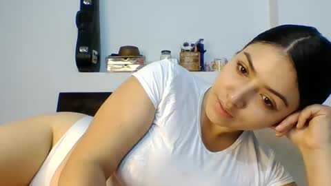 Noa Pino online show from October 9, 2025, 10:08 pm