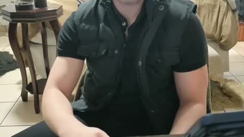 nobudget06 online show from February 16, 2026, 12:01 pm