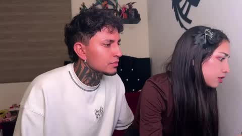 Jean Y Isa online show from May 6, 2026, 3:13 am
