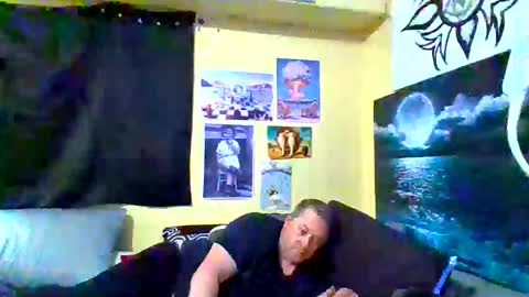 Jonny Coxman online show from April 2, 2026, 10:13 am