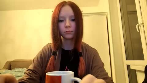 Snapshot of noemileclerc chatting on February 19, 2026, 4:03 pm Lisa online show from February 19, 2026, 4:03 pm