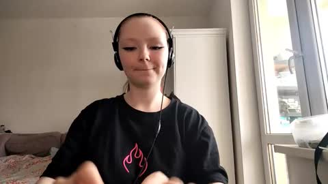 Snapshot of noemileclerc chatting on March 3, 2026, 12:00 pm Lisa online show from March 3, 2026, 12:00 pm