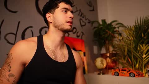 kevin online show from September 26, 2025, 6:01 pm