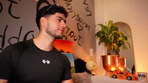 kevin online show from October 24, 2025, 2:30 am