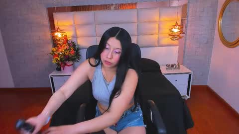  Nohemi   online show from March 22, 2026, 6:55 pm