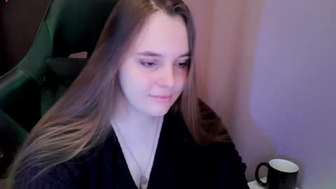 noir_ember_ online show from February 21, 2026, 8:48 am