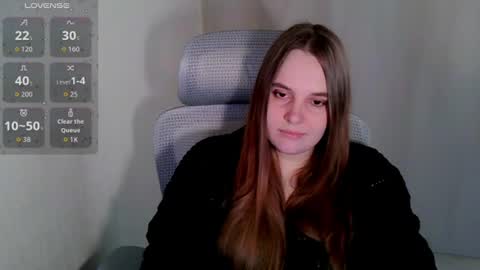 noir_ember_ online show from July 21, 2026, 3:47 pm
