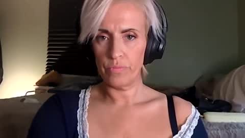Snapshot of noirtemptation chatting on April 25, 2026, 9:01 pm noirtemptation online show from April 25, 2026, 9:01 pm