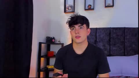 Nolan  online show from October 16, 2025, 7:59 pm