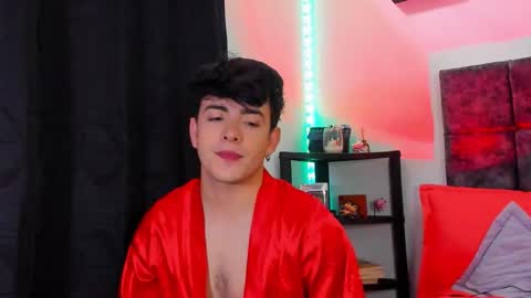 Nolan  online show from October 29, 2025, 5:58 pm