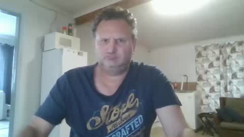 Nollie online show from April 23, 2026, 5:30 am