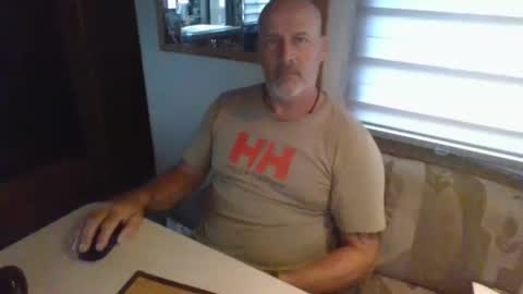 Snapshot of nomadfreedom chatting on December 4, 2024, 1:42 pm nomadfreedom online show from December 4, 2024, 1:42 pm