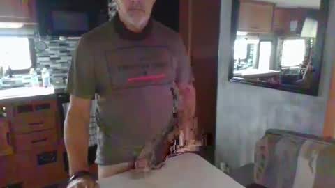 Snapshot of nomadfreedom chatting on January 28, 2025, 3:04 pm nomadfreedom online show from January 28, 2025, 3:04 pm