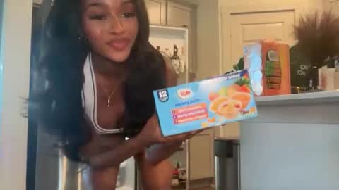 Snapshot of noodsovernudes chatting on June 10, 2026, 11:57 pm NoodsOverNudes online show from June 10, 2026, 11:57 pm
