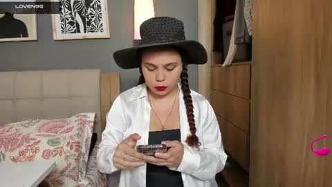 Snapshot of noor_bloom chatting on June 26, 2026, 10:14 pm Soy Ash online show from June 26, 2026, 10:14 pm