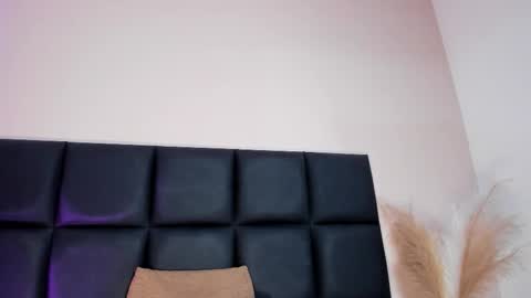 Nora Da Silva online show from February 5, 2026, 1:10 am