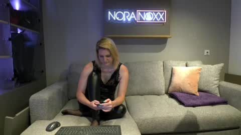 NoraNoxx online show from June 6, 2026, 8:52 am