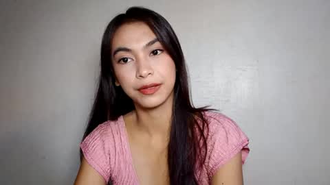 Snapshot of norahpatry chatting on April 16, 2026, 12:00 am Natsu online show from April 16, 2026, 12:00 am