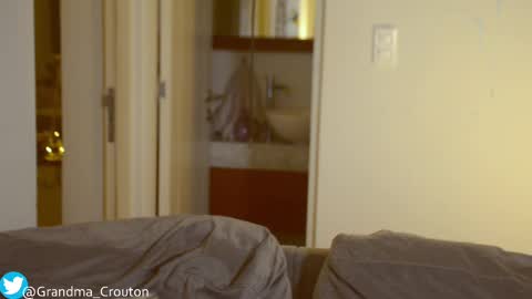 Ariane online show from February 26, 2025, 4:47 am