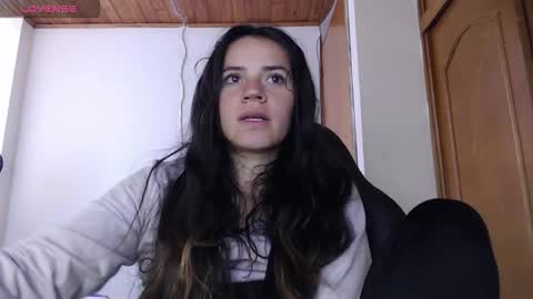 Snapshot of noreen_ chatting on November 10, 2025, 3:22 pm noreen_ online show from November 10, 2025, 3:22 pm