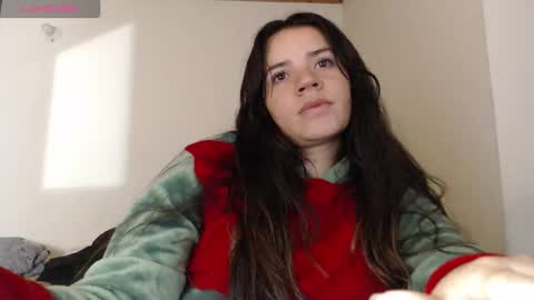 Snapshot of noreen_ chatting on November 18, 2025, 3:23 am noreen_ online show from November 18, 2025, 3:23 am