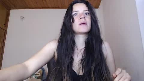 Snapshot of noreen_ chatting on May 22, 2026, 12:00 pm noreen_ online show from May 22, 2026, 12:00 pm