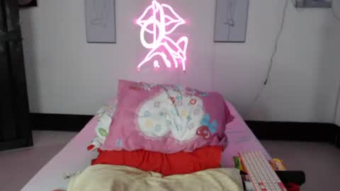  Norma  online show from March 14, 2026, 10:48 pm