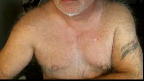 northcountryguy762 online show from October 26, 2025, 1:28 pm