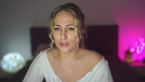 Tina online show from January 1, 2025, 11:51 pm