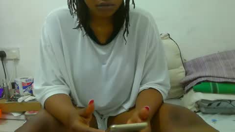 notoy1 online show from November 11, 2025, 7:58 pm