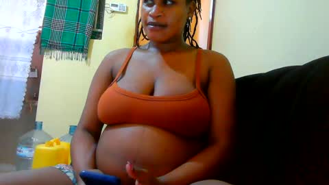 Snapshot of notoy1 chatting on June 18, 2026, 11:25 am notoy1 online show from June 18, 2026, 11:25 am