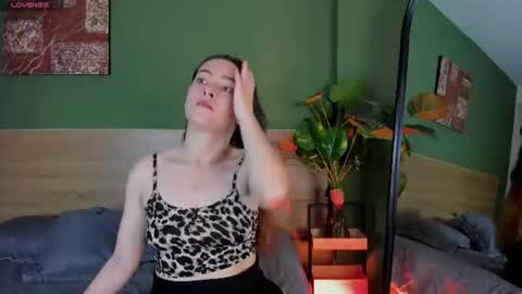 Snapshot of nova_grey__ chatting on June 29, 2026, 2:28 pm nova_grey__ online show from June 29, 2026, 2:28 pm