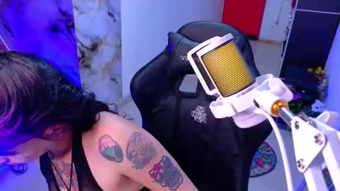 Nova kitty tx online show from April 23, 2026, 1:29 am