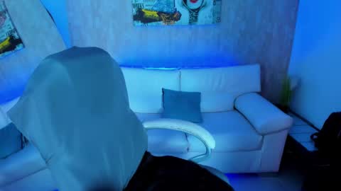 nova online show from November 9, 2025, 5:39 am