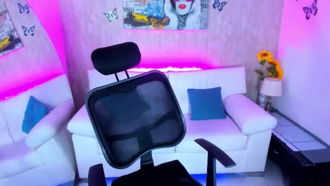 nova online show from February 3, 2026, 5:16 am