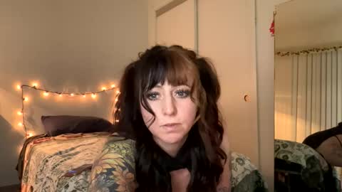 novahh_syxxx online show from February 16, 2026, 6:53 am