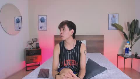 NovayBrian online show from September 14, 2025, 11:15 pm