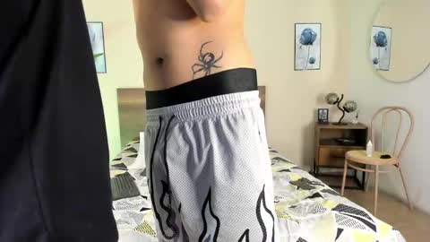 NovayBrian online show from September 21, 2025, 4:36 am