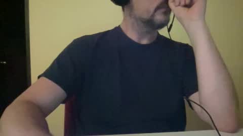 Snapshot of novio_muyalto chatting on April 13, 2026, 12:16 am novio_muyalto online show from April 13, 2026, 12:16 am