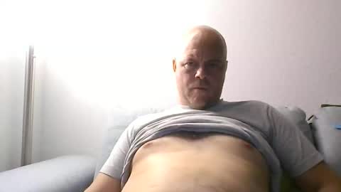 Snapshot of nrekillag81 chatting on April 27, 2026, 9:35 pm Swiss Dick online show from April 27, 2026, 9:35 pm