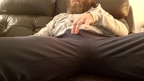 nudestud887 online show from October 16, 2025, 4:35 am