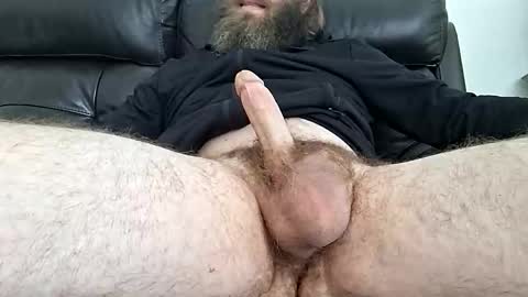 nudestud887 online show from April 3, 2026, 8:18 pm