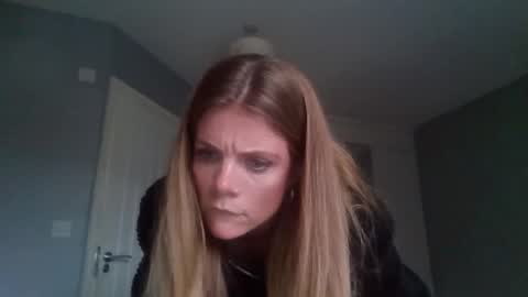 Alice  Nudgeman online show from October 21, 2025, 10:16 am