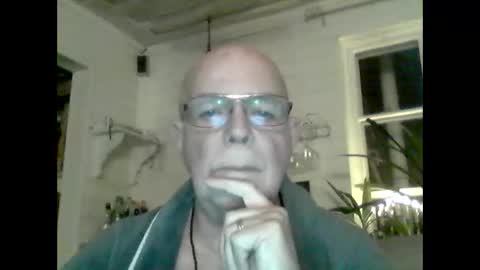 Haky online show from December 2, 2024, 2:52 pm